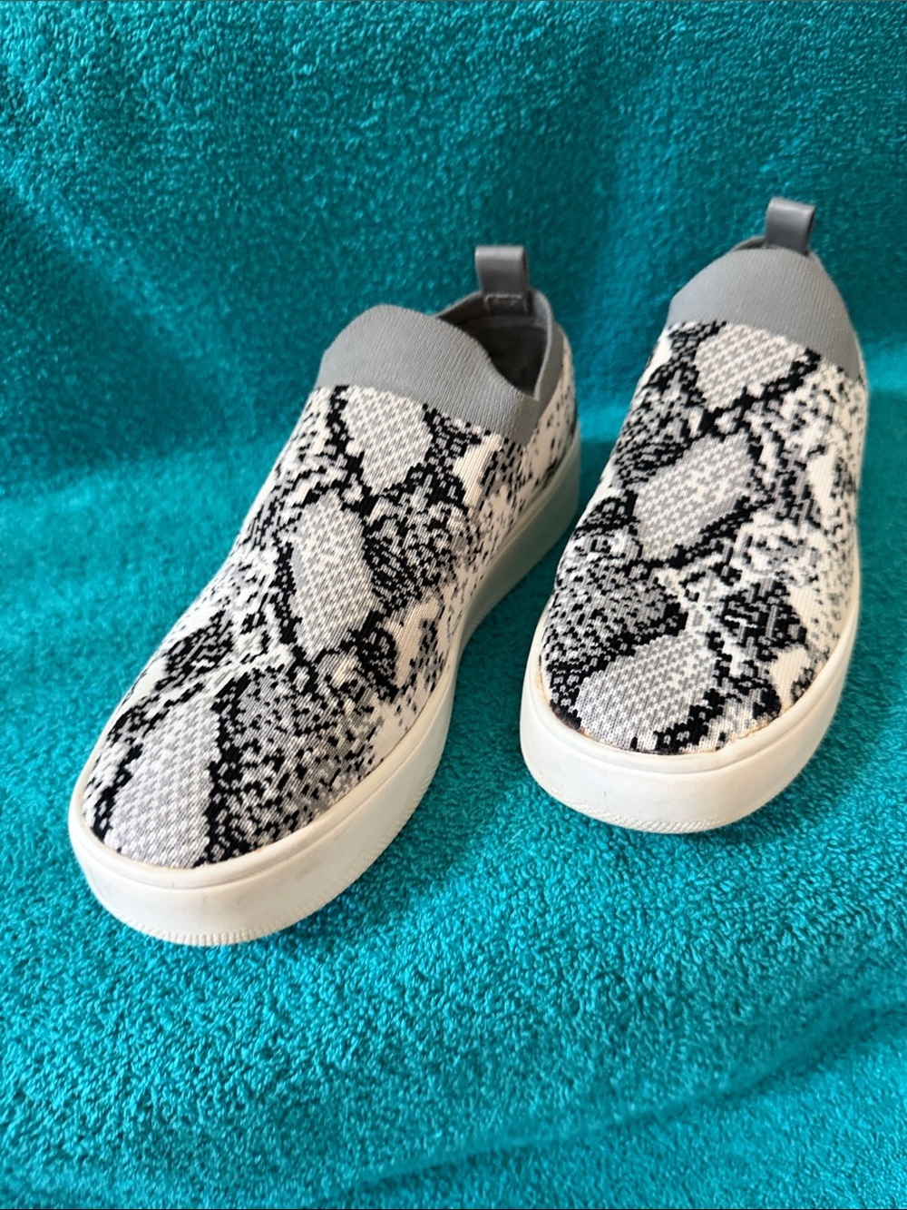 Steve Madden Kids Slip-On Sneakers in Black & White Snake Print
